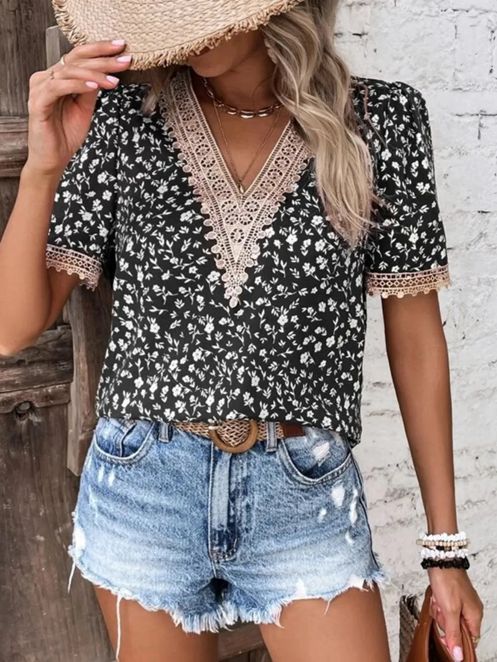 Women's V-neck lace casual solid color shirt